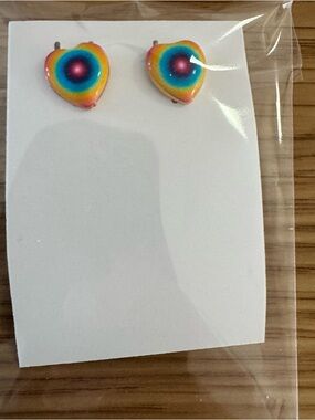 Rainbow Target Heart Stud Earrings - Multicolor